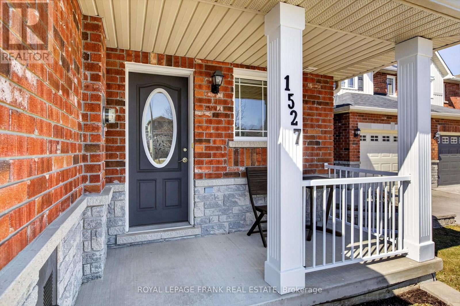 1527 Ireland Drive, Peterborough (Monaghan Ward 2), Ontario  K9K 2T3 - Photo 3 - X12982174