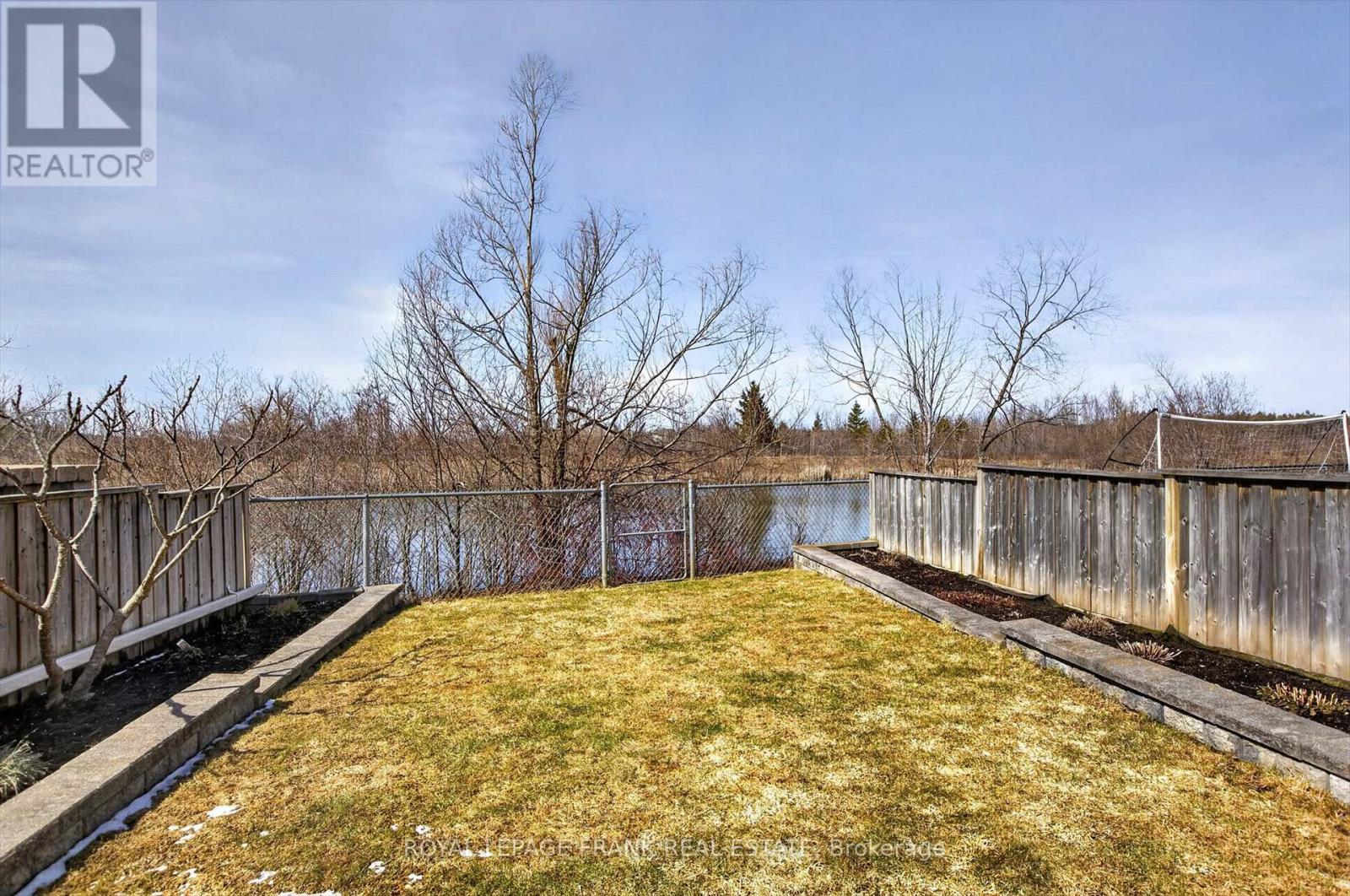 1527 Ireland Drive, Peterborough (Monaghan Ward 2), Ontario  K9K 2T3 - Photo 38 - X12982174