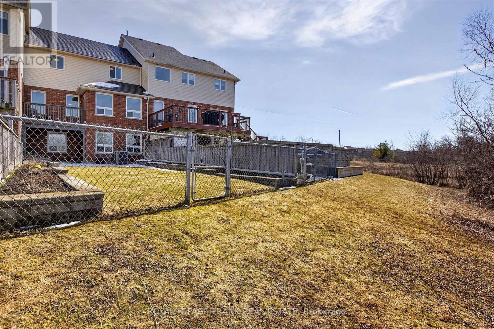 1527 Ireland Drive, Peterborough (Monaghan Ward 2), Ontario  K9K 2T3 - Photo 41 - X12982174