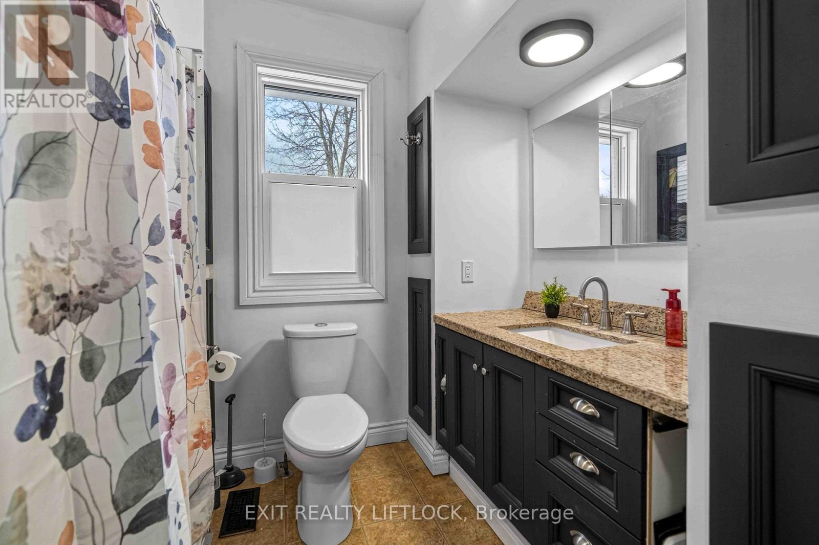 1833 Keene Road, Otonabee-South Monaghan, Ontario  K9J 6X7 - Photo 15 - X12982234