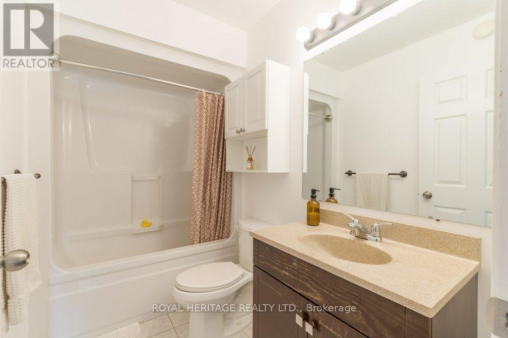 258 Franmor Drive, Peterborough (Ashburnham Ward 4), Ontario  K9H 7M3 - Photo 23 - X12982200