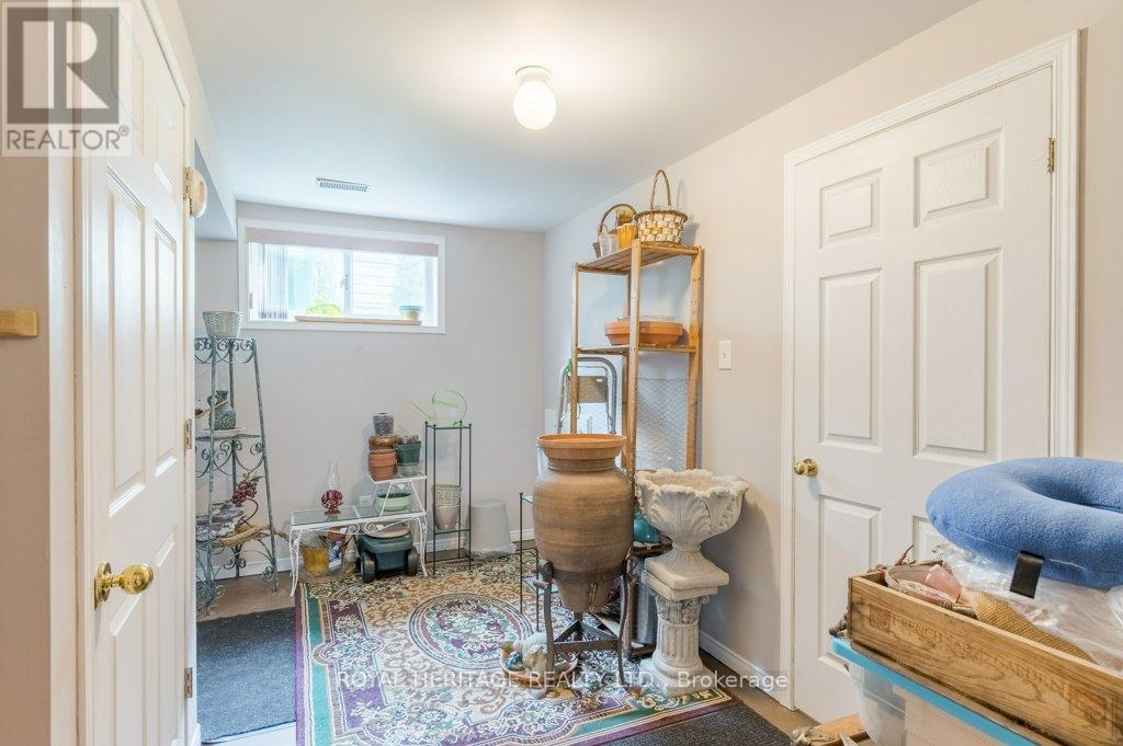 258 Franmor Drive, Peterborough (Ashburnham Ward 4), Ontario  K9H 7M3 - Photo 26 - X12982200