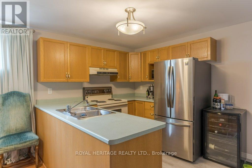 258 Franmor Drive, Peterborough (Ashburnham Ward 4), Ontario  K9H 7M3 - Photo 29 - X12982200