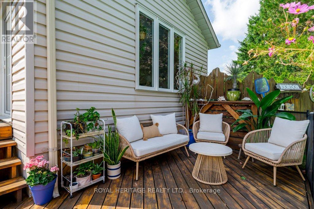 258 Franmor Drive, Peterborough (Ashburnham Ward 4), Ontario  K9H 7M3 - Photo 48 - X12982200