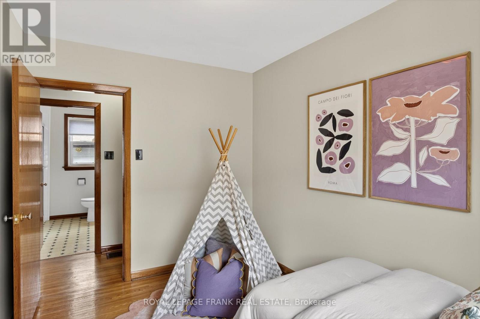 929 Western Avenue, Peterborough (Otonabee Ward 1), Ontario  K9J 5W1 - Photo 17 - X12982418