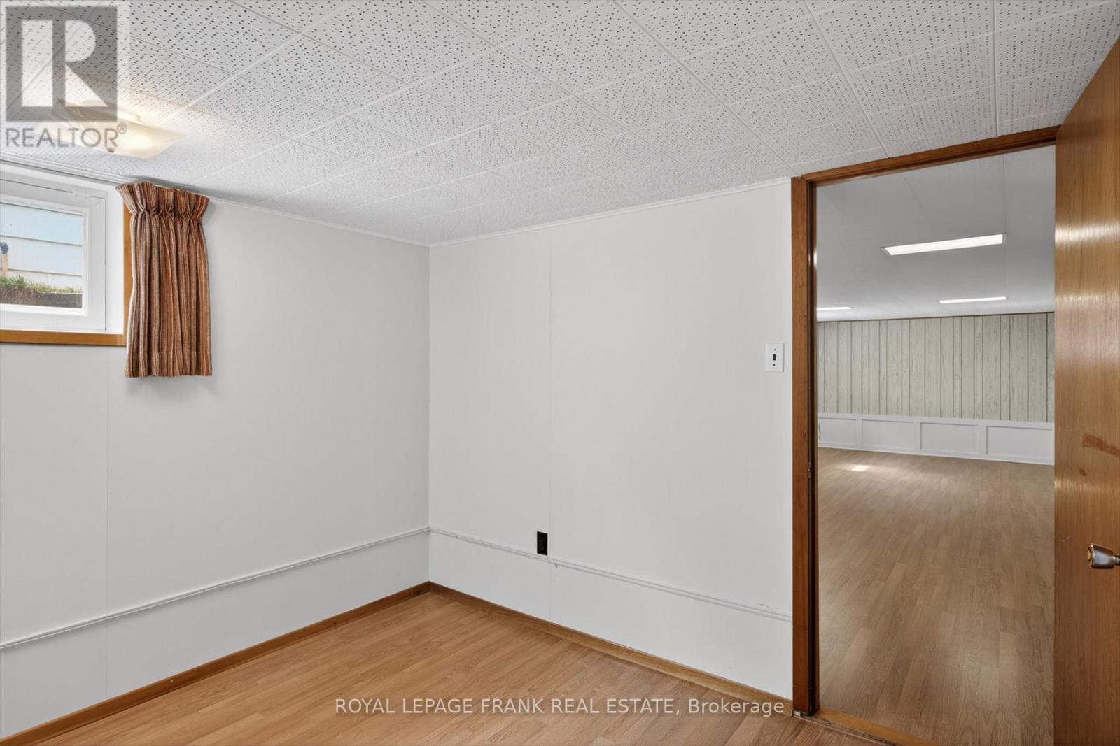 929 Western Avenue, Peterborough (Otonabee Ward 1), Ontario  K9J 5W1 - Photo 24 - X12982418