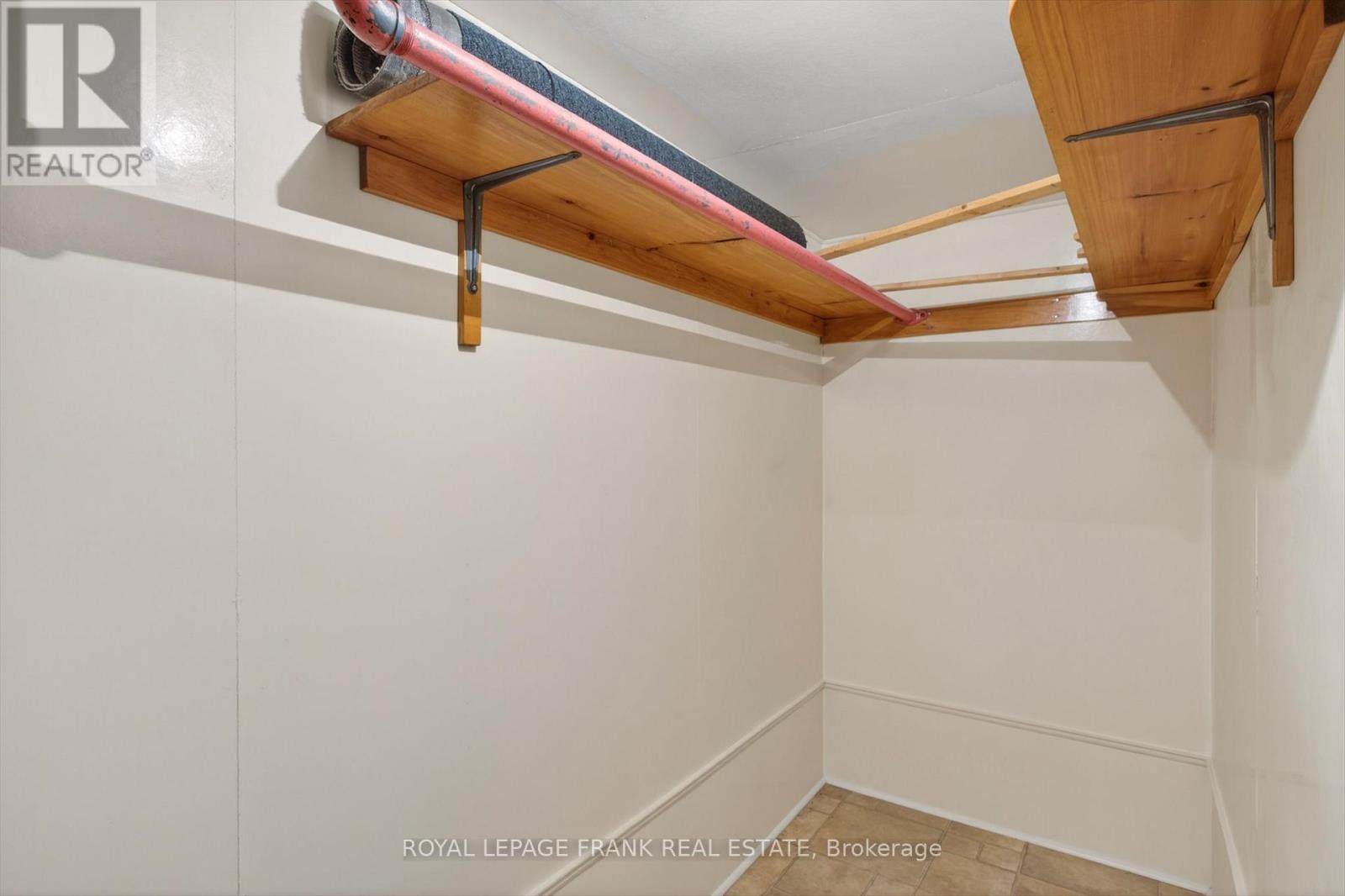 929 Western Avenue, Peterborough (Otonabee Ward 1), Ontario  K9J 5W1 - Photo 25 - X12982418