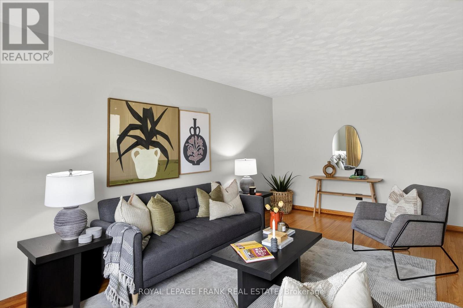 929 Western Avenue, Peterborough (Otonabee Ward 1), Ontario  K9J 5W1 - Photo 6 - X12982418