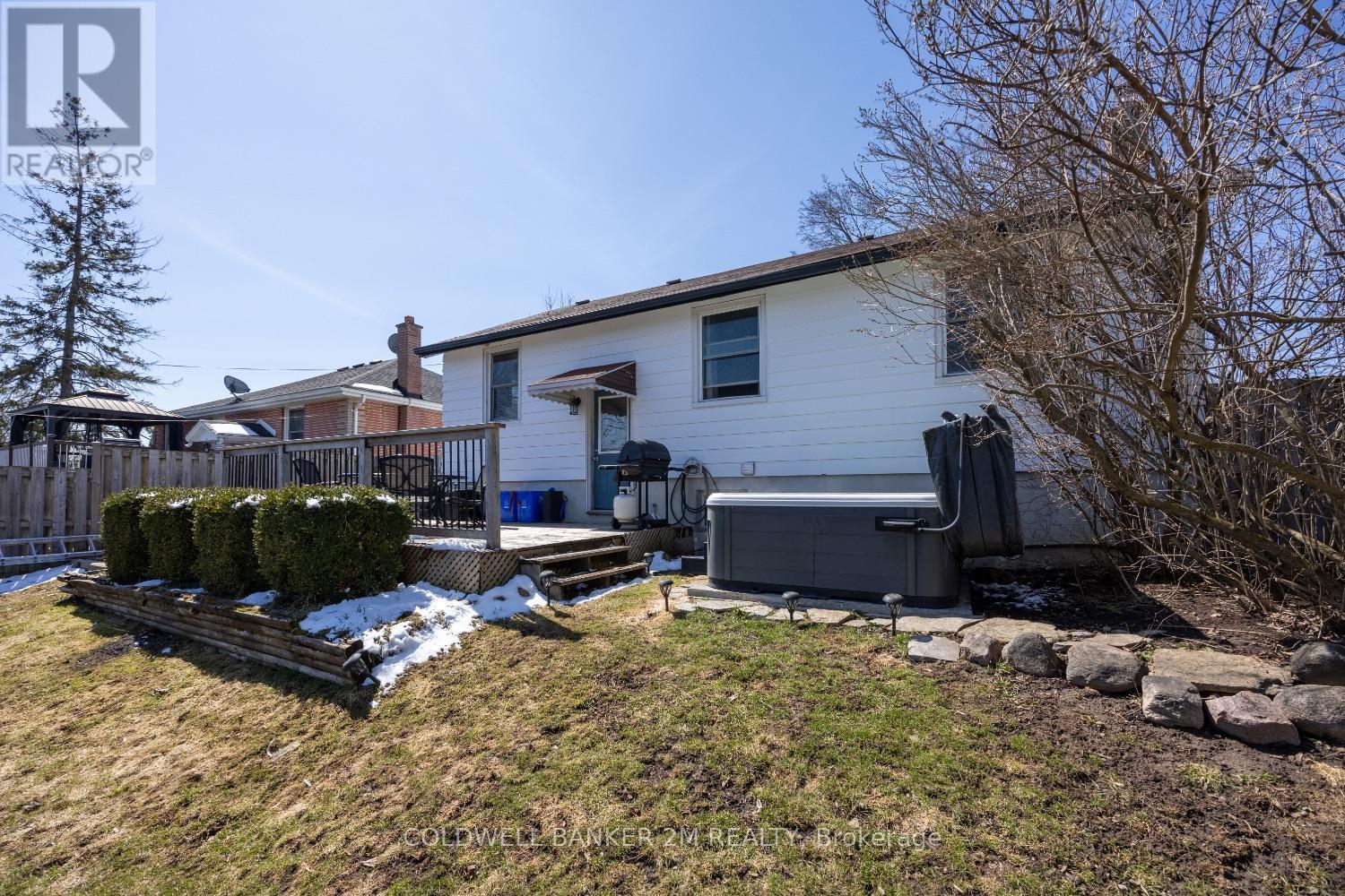 814 Downie Street, Peterborough (Northcrest Ward 5), Ontario  K9H 4L3 - Photo 19 - X12982638