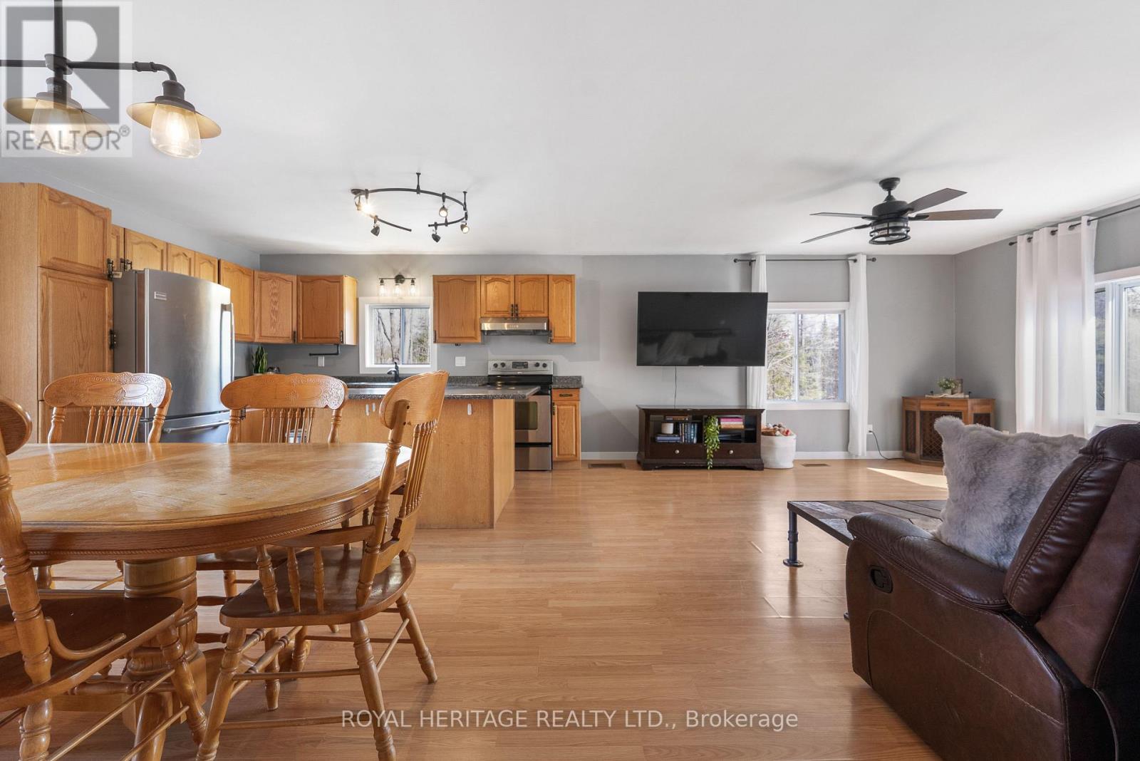 1702 County Rd 40, Douro-Dummer, Ontario  K0L 2V0 - Photo 10 - X12983320