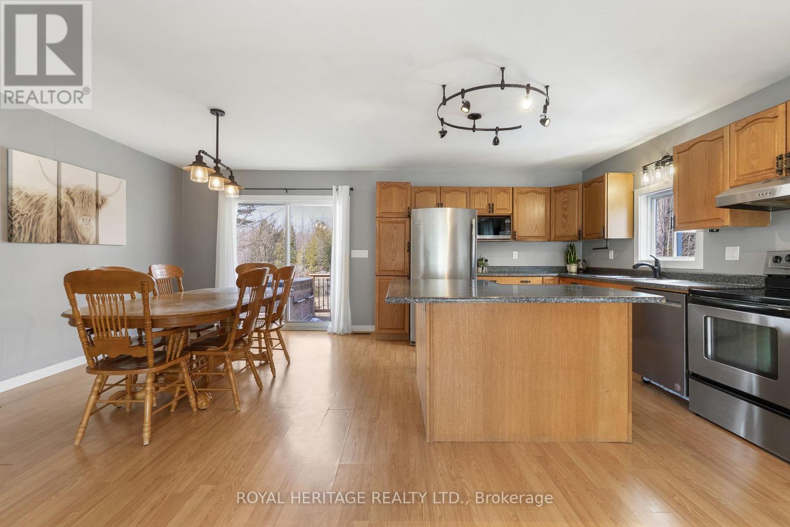 1702 County Rd 40, Douro-Dummer, Ontario  K0L 2V0 - Photo 11 - X12983320