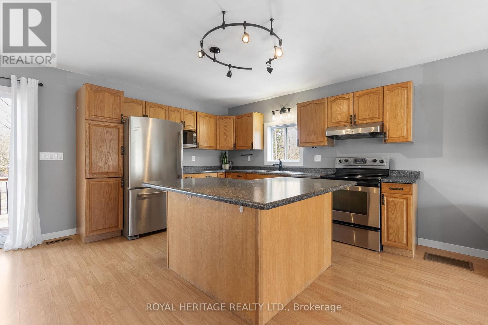 1702 County Rd 40, Douro-Dummer, Ontario  K0L 2V0 - Photo 12 - X12983320