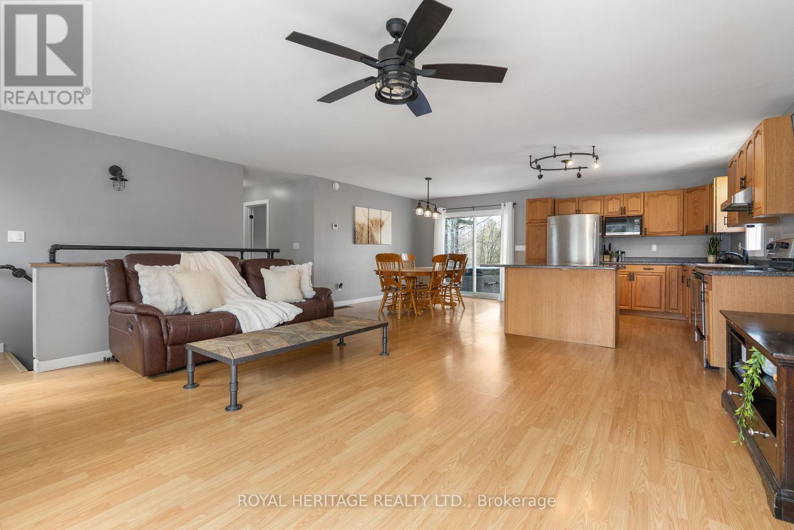 1702 County Rd 40, Douro-Dummer, Ontario  K0L 2V0 - Photo 7 - X12983320