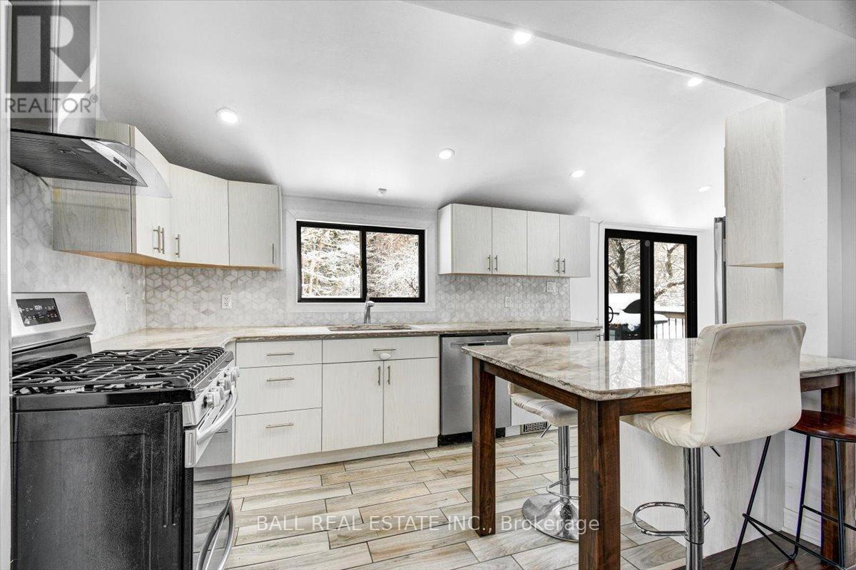 4 Nicklaus Drive, Bancroft (Bancroft Ward), Ontario  K0L 1C0 - Photo 6 - X12983596