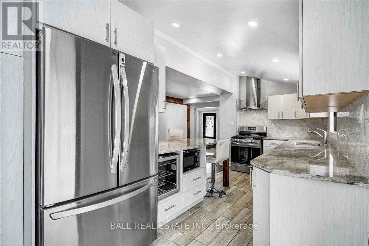 4 Nicklaus Drive, Bancroft (Bancroft Ward), Ontario  K0L 1C0 - Photo 7 - X12983596