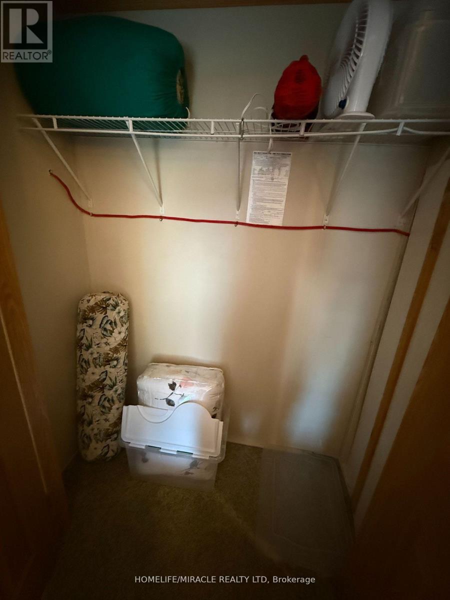 11 Grandview Drive, Peterborough (Otonabee Ward 1), Ontario  K0L 2G0 - Photo 10 - X12983624