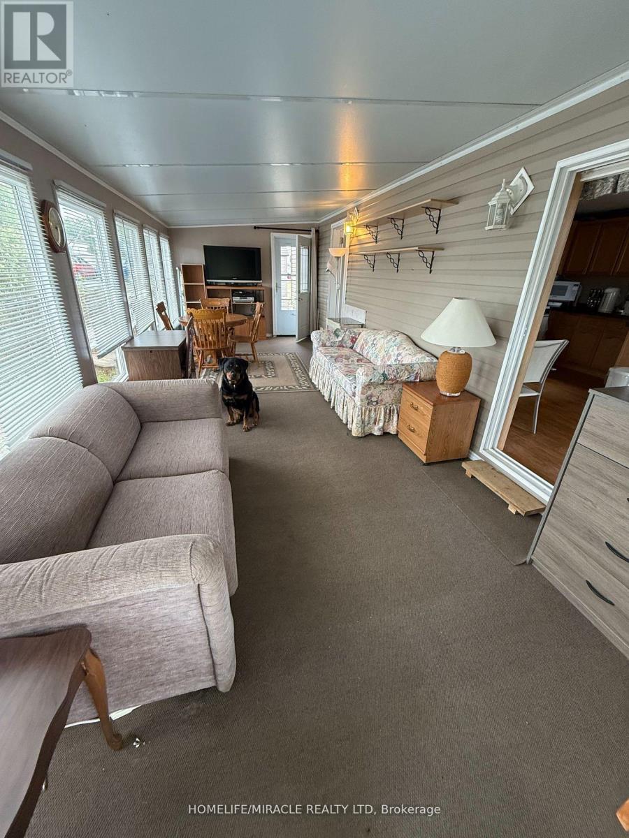 11 Grandview Drive, Peterborough (Otonabee Ward 1), Ontario  K0L 2G0 - Photo 11 - X12983624