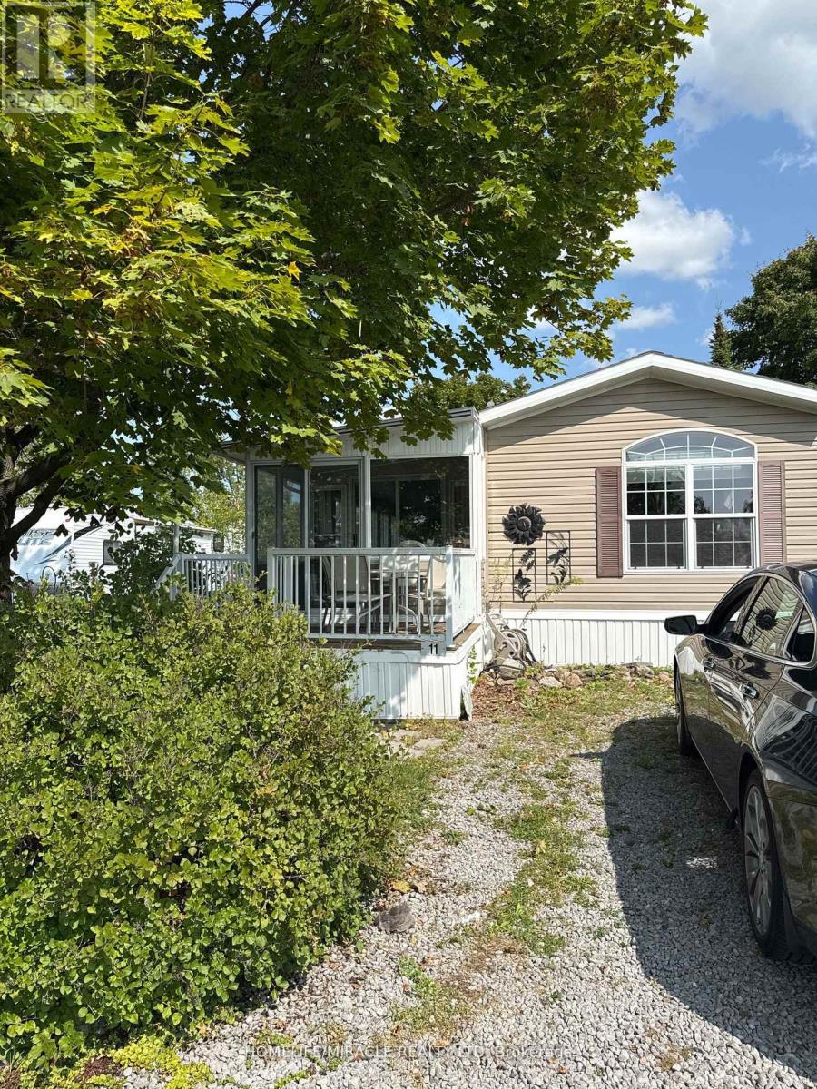 11 Grandview Drive, Peterborough (Otonabee Ward 1), Ontario  K0L 2G0 - Photo 22 - X12983624