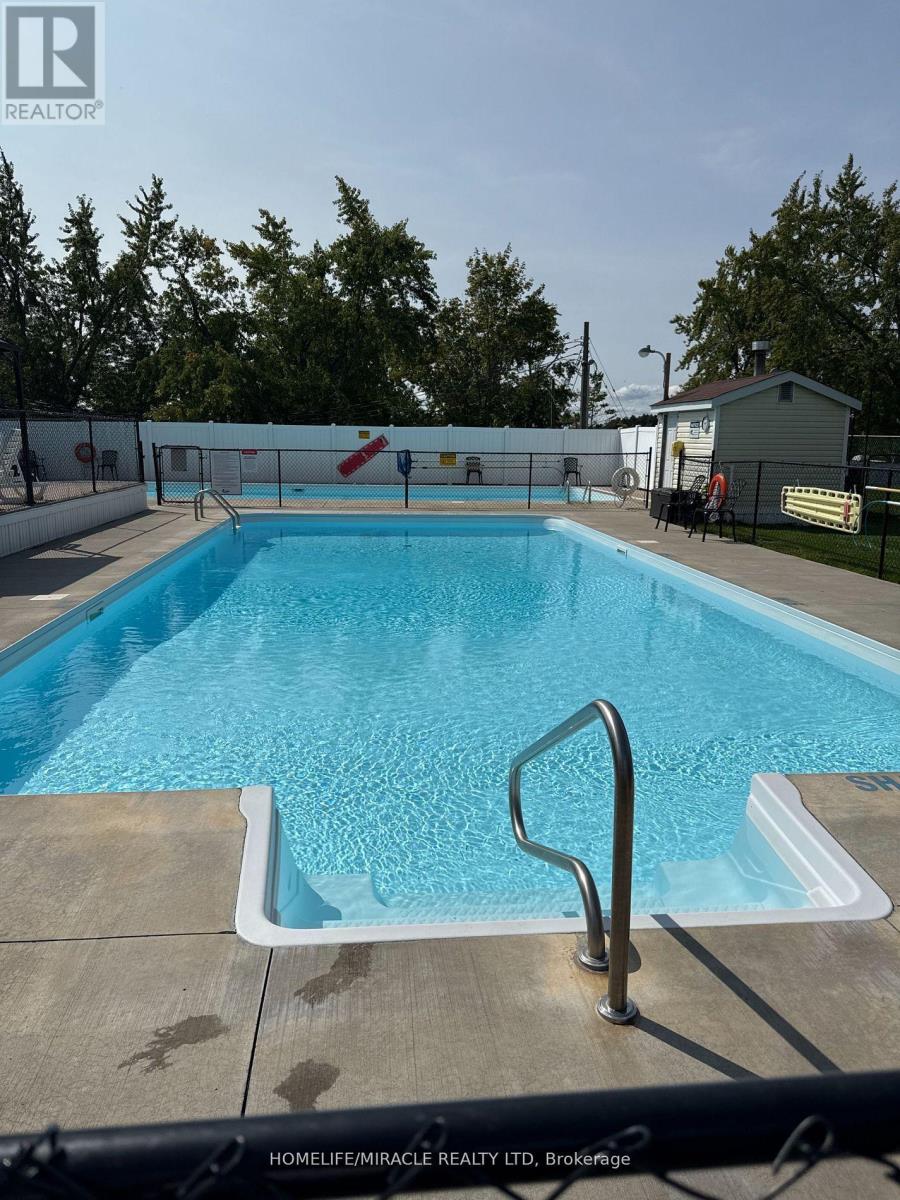 11 Grandview Drive, Peterborough (Otonabee Ward 1), Ontario  K0L 2G0 - Photo 31 - X12983624