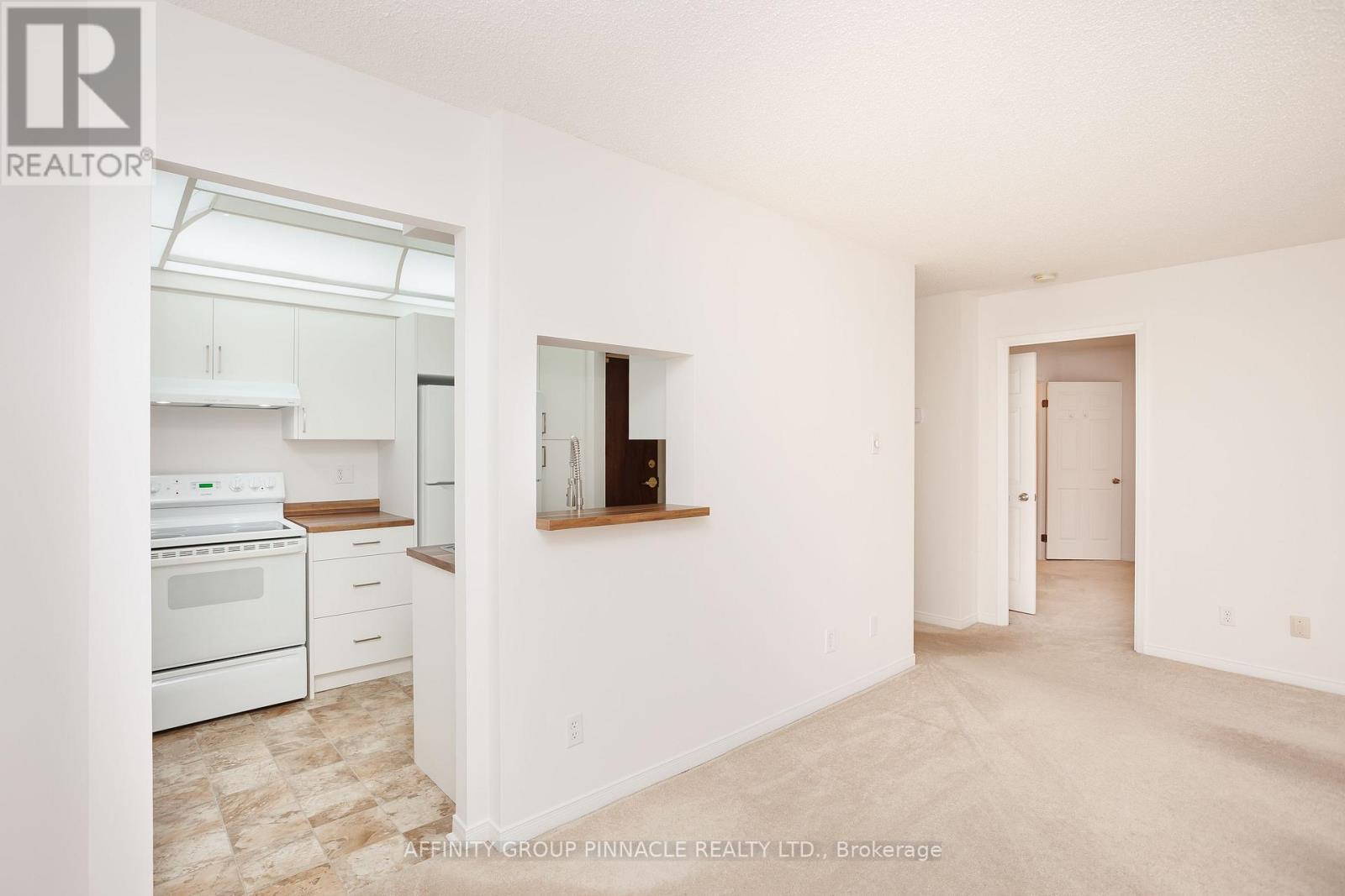 203 - 4 Heritage Way, Kawartha Lakes (Lindsay), Ontario  K9V 5Z2 - Photo 12 - X12984466