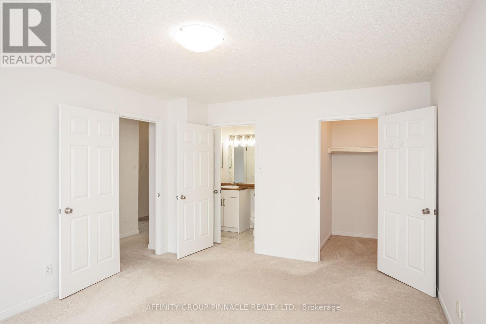 203 - 4 Heritage Way, Kawartha Lakes (Lindsay), Ontario  K9V 5Z2 - Photo 18 - X12984466