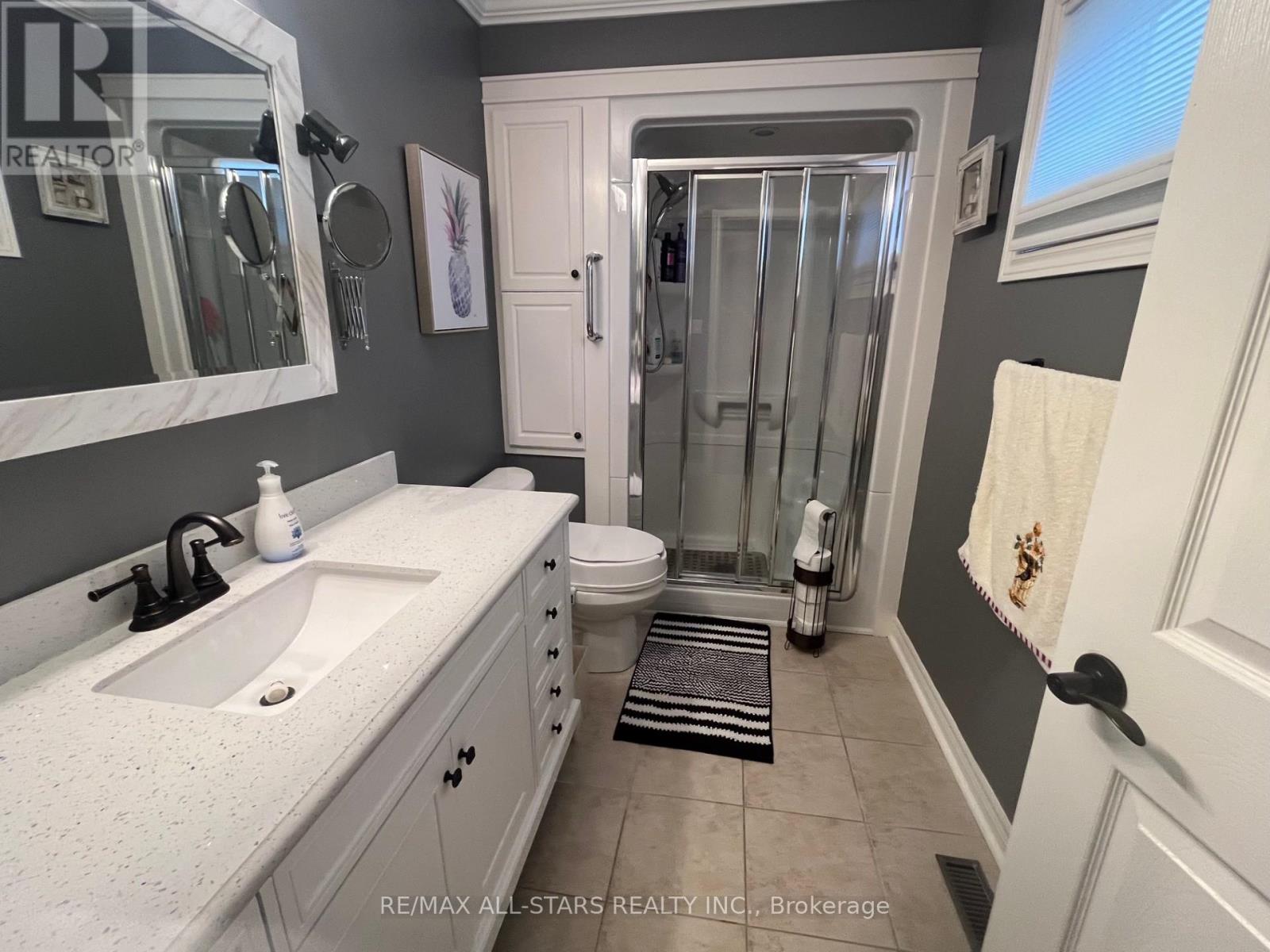 15 Purple Dusk Drive, Kawartha Lakes (Lindsay), Ontario  K9V 0B2 - Photo 10 - X12985026