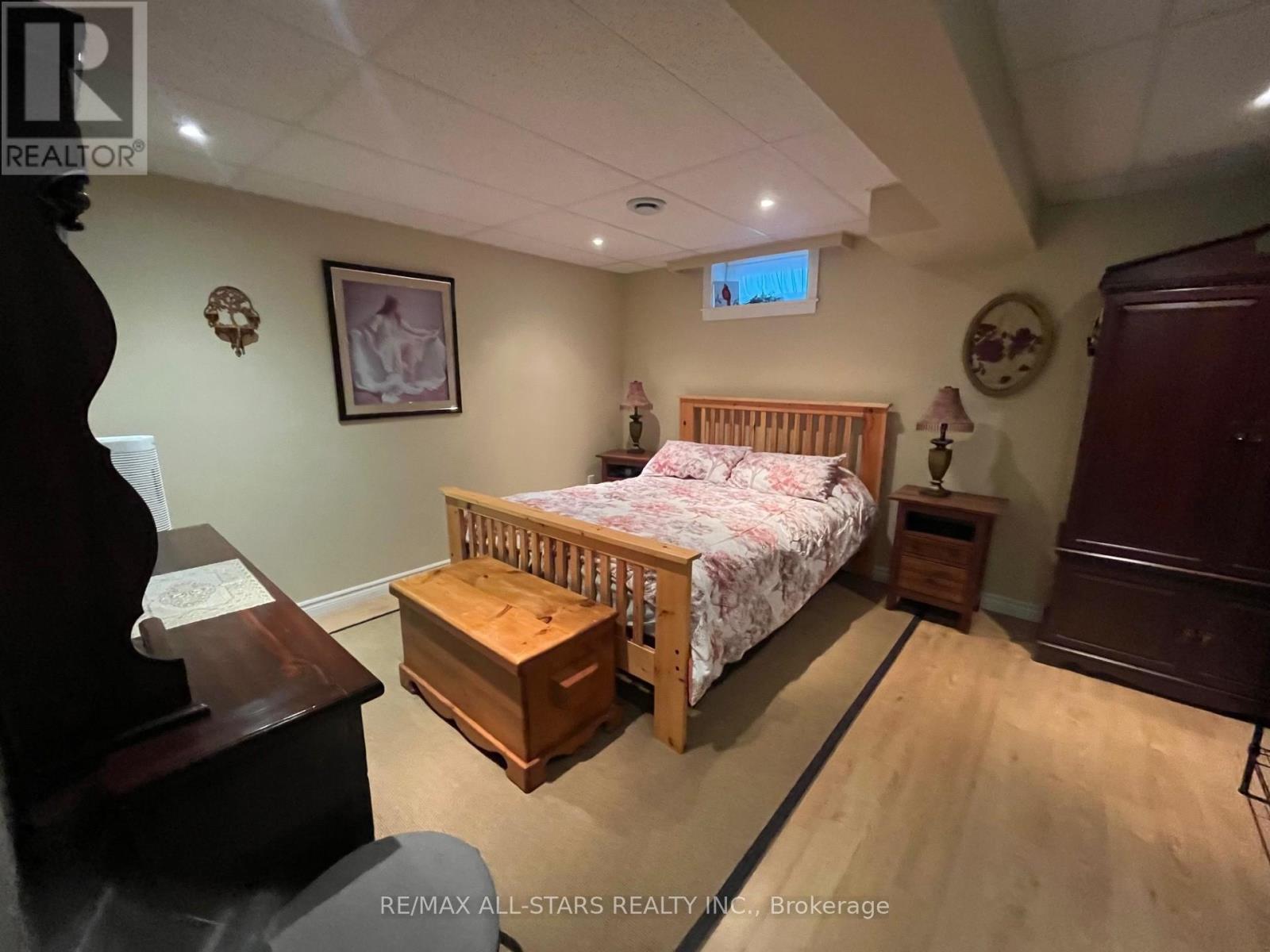 15 Purple Dusk Drive, Kawartha Lakes (Lindsay), Ontario  K9V 0B2 - Photo 15 - X12985026