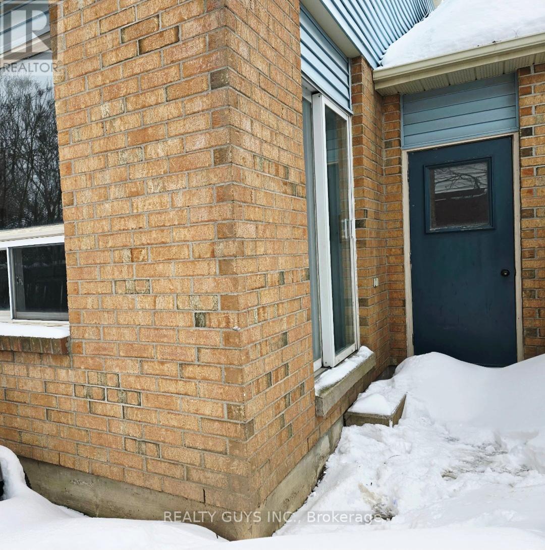 542 Westman Avenue, Peterborough (Otonabee Ward 1), Ontario  K9K 2E6 - Photo 27 - X12985820