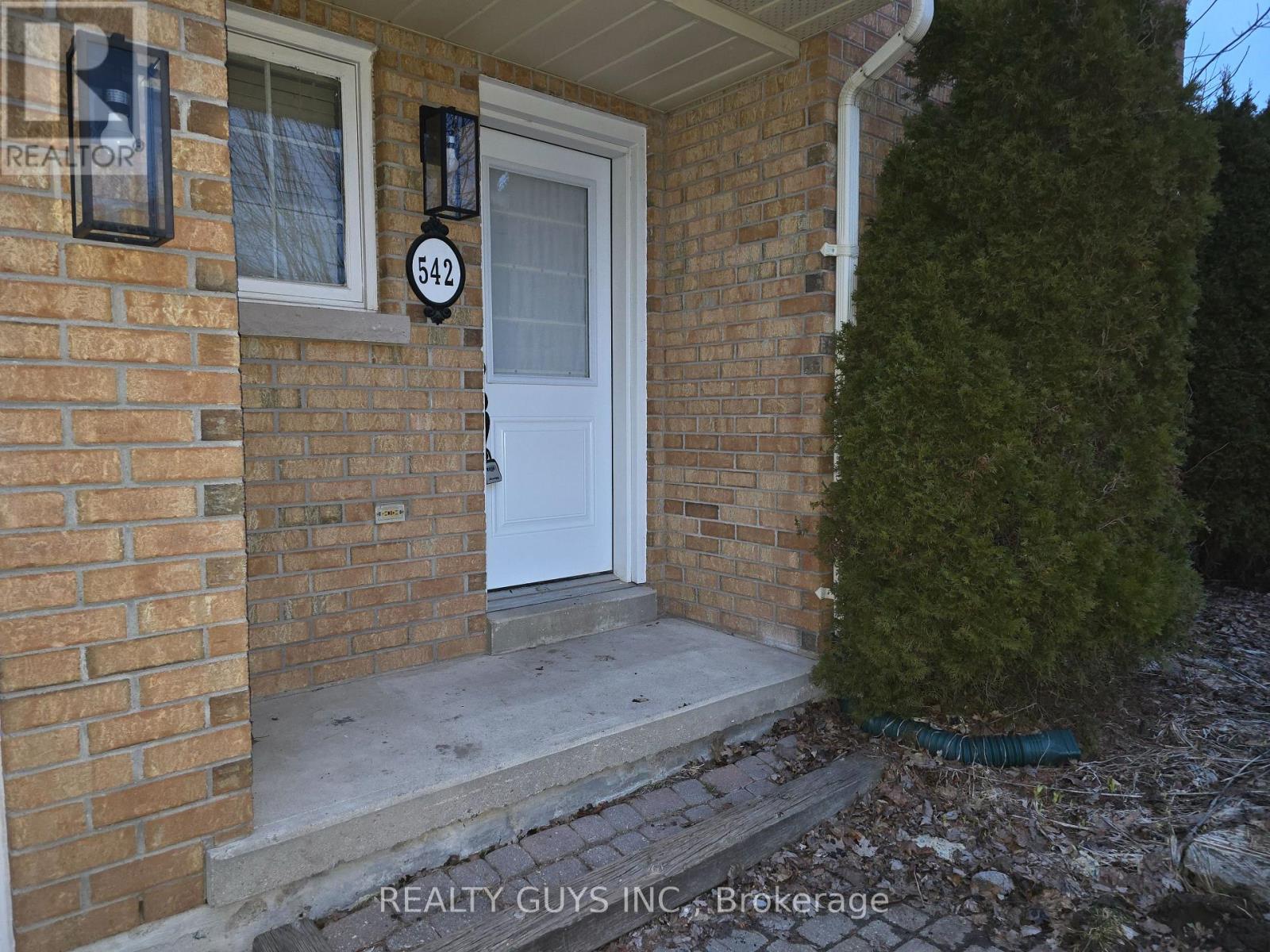 542 Westman Avenue, Peterborough (Otonabee Ward 1), Ontario  K9K 2E6 - Photo 29 - X12985820
