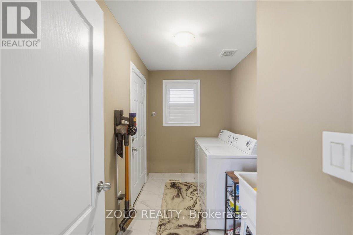 52 Claxton Crescent, Kawartha Lakes (Lindsay), Ontario  K9V 0H3 - Photo 19 - X12986562