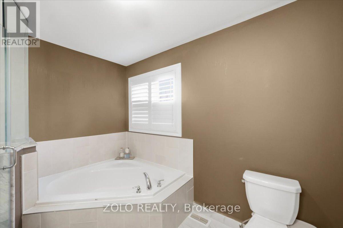52 Claxton Crescent, Kawartha Lakes (Lindsay), Ontario  K9V 0H3 - Photo 33 - X12986562