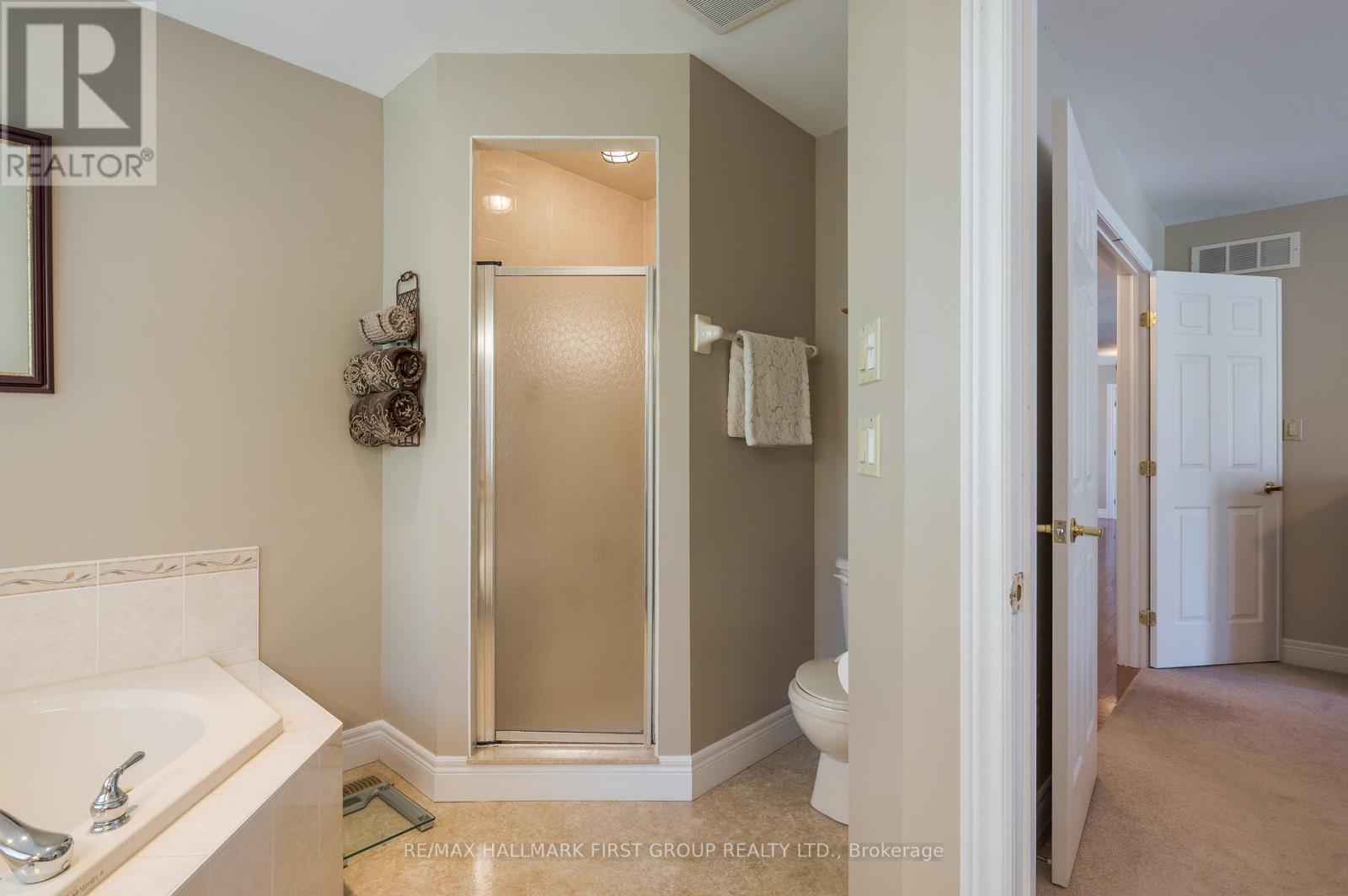 4 Bluewater Avenue, Kawartha Lakes (Fenelon), Ontario  K9V 0K6 - Photo 22 - X12986564