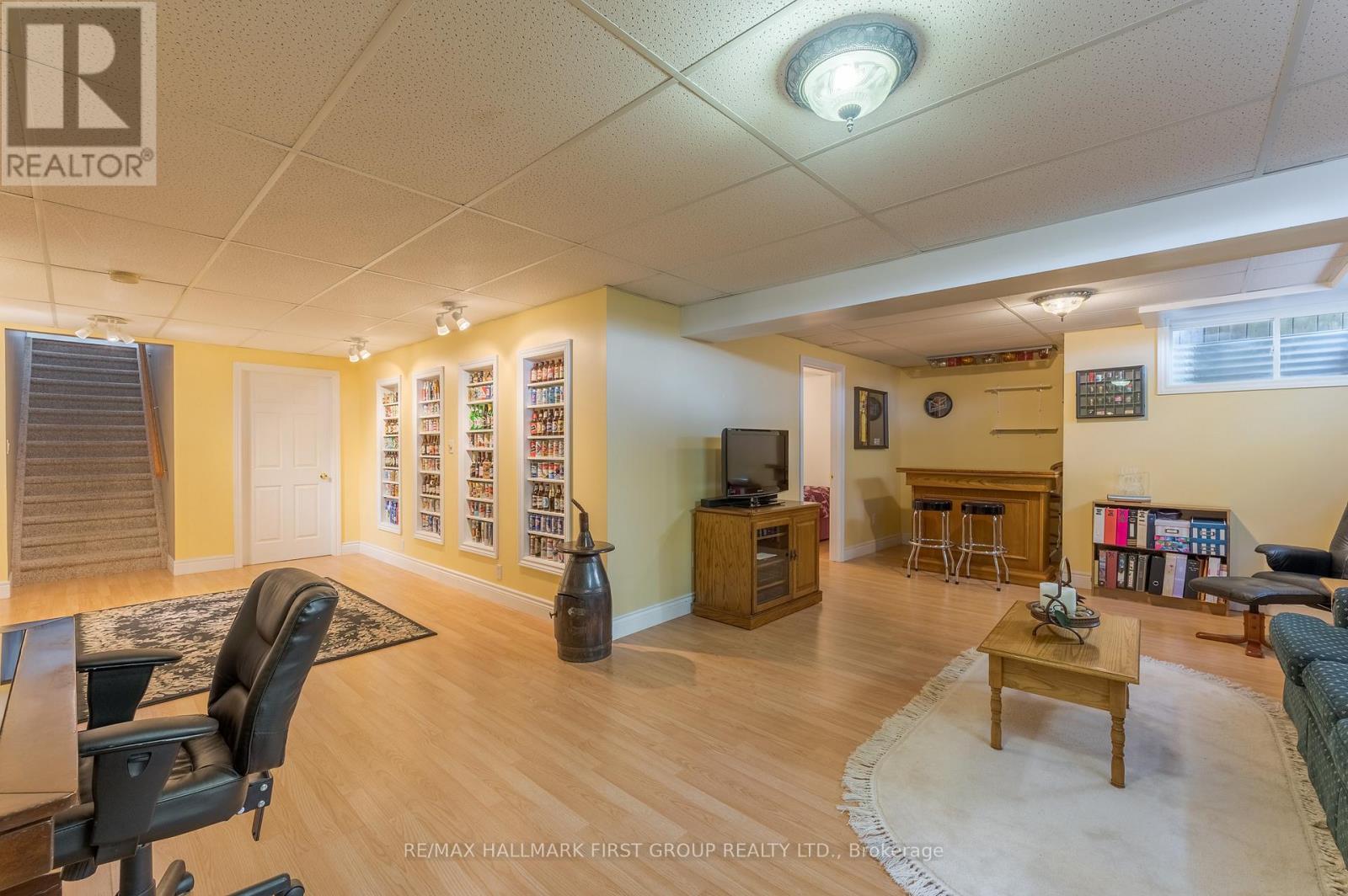 4 Bluewater Avenue, Kawartha Lakes (Fenelon), Ontario  K9V 0K6 - Photo 26 - X12986564