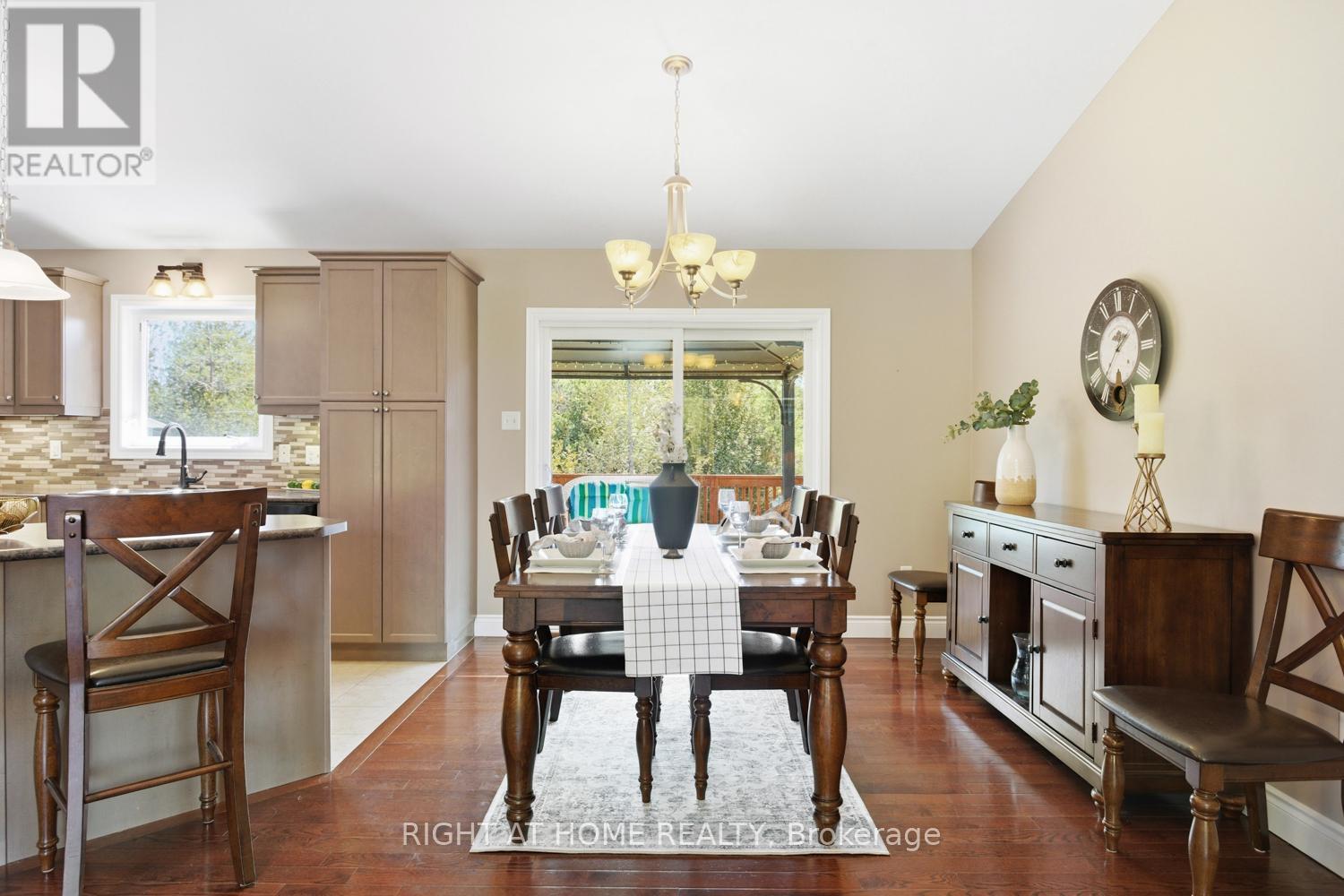 216 Mount Horeb Road, Kawartha Lakes (Ops), Ontario  K9V 4R4 - Photo 13 - X12986712