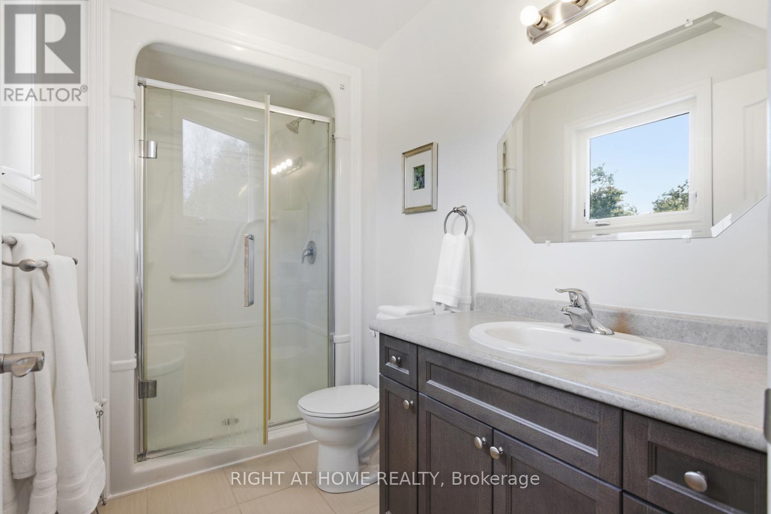 216 Mount Horeb Road, Kawartha Lakes (Ops), Ontario  K9V 4R4 - Photo 22 - X12986712