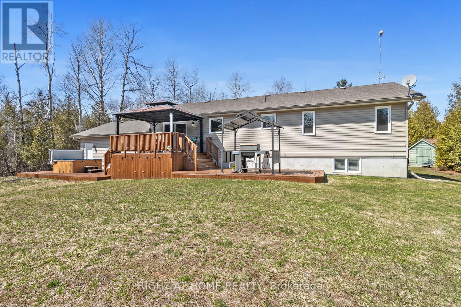 216 Mount Horeb Road, Kawartha Lakes (Ops), Ontario  K9V 4R4 - Photo 36 - X12986712