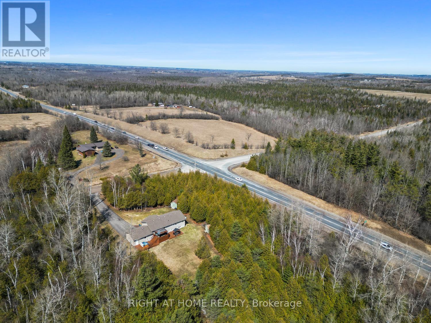 216 Mount Horeb Road, Kawartha Lakes (Ops), Ontario  K9V 4R4 - Photo 44 - X12986712