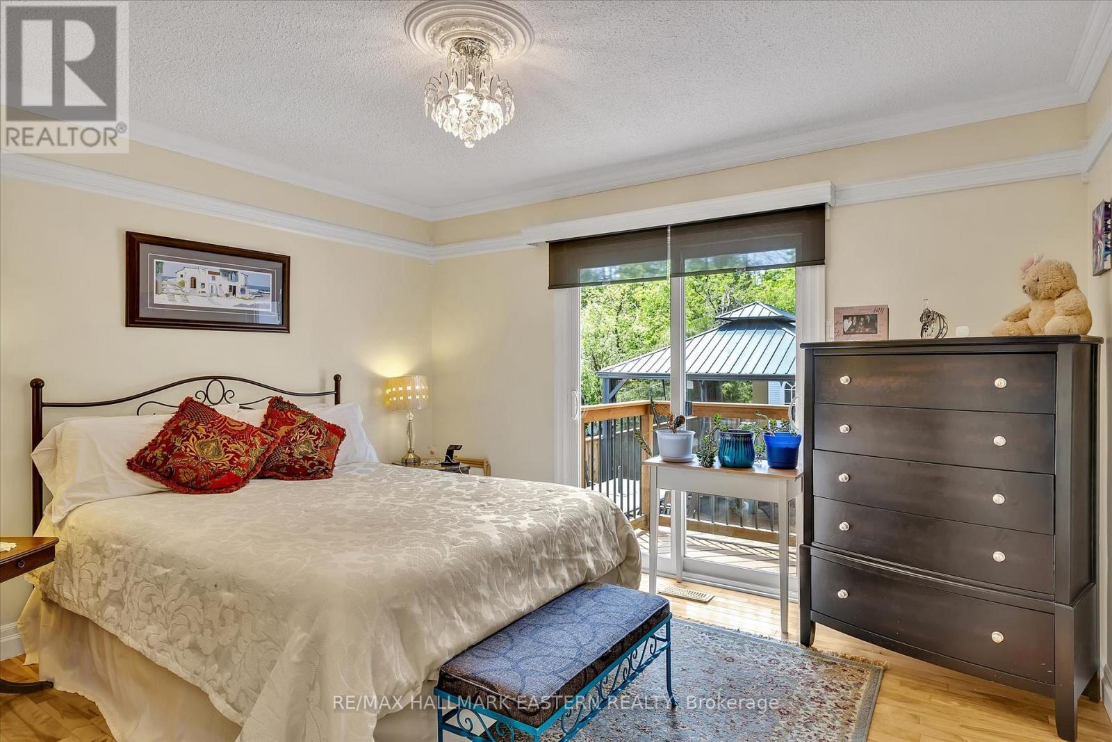 959 Golfview Road, Peterborough (Otonabee Ward 1), Ontario  K9J 7W2 - Photo 16 - X12986732