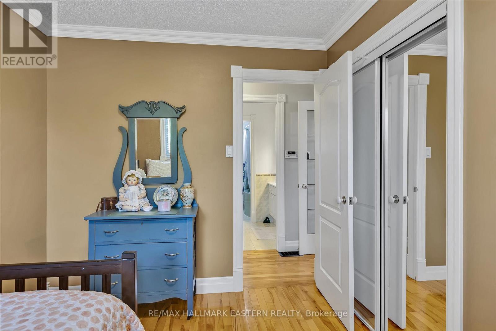 959 Golfview Road, Peterborough (Otonabee Ward 1), Ontario  K9J 7W2 - Photo 21 - X12986732