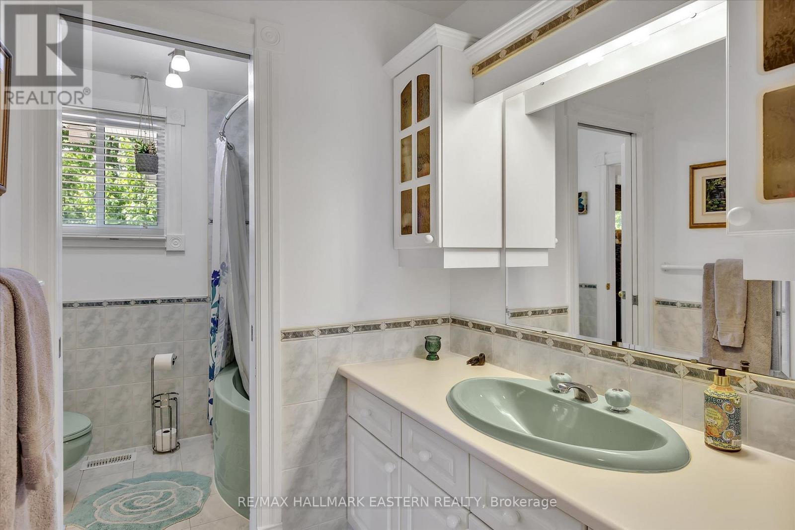 959 Golfview Road, Peterborough (Otonabee Ward 1), Ontario  K9J 7W2 - Photo 22 - X12986732