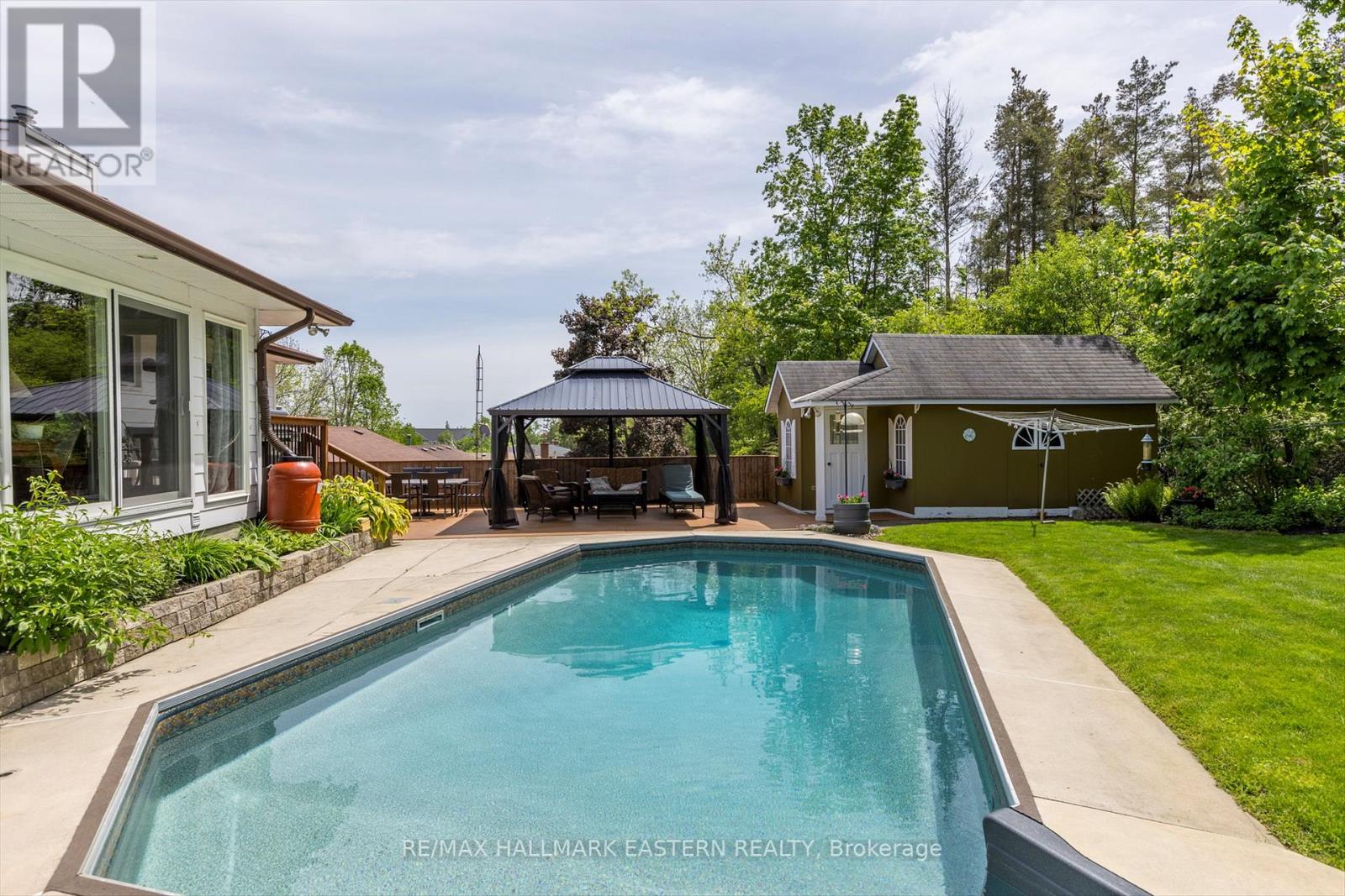 959 Golfview Road, Peterborough (Otonabee Ward 1), Ontario  K9J 7W2 - Photo 38 - X12986732