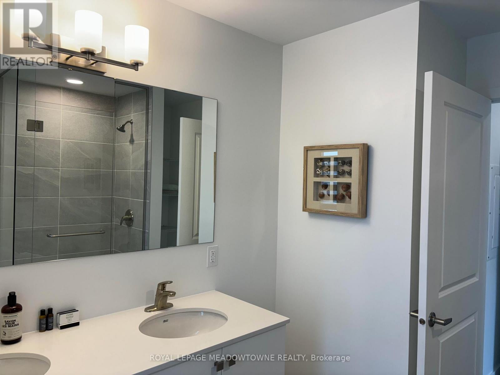 407 - 19b West Street N, Kawartha Lakes (Fenelon Falls), Ontario  K9V 1C4 - Photo 10 - X12988432