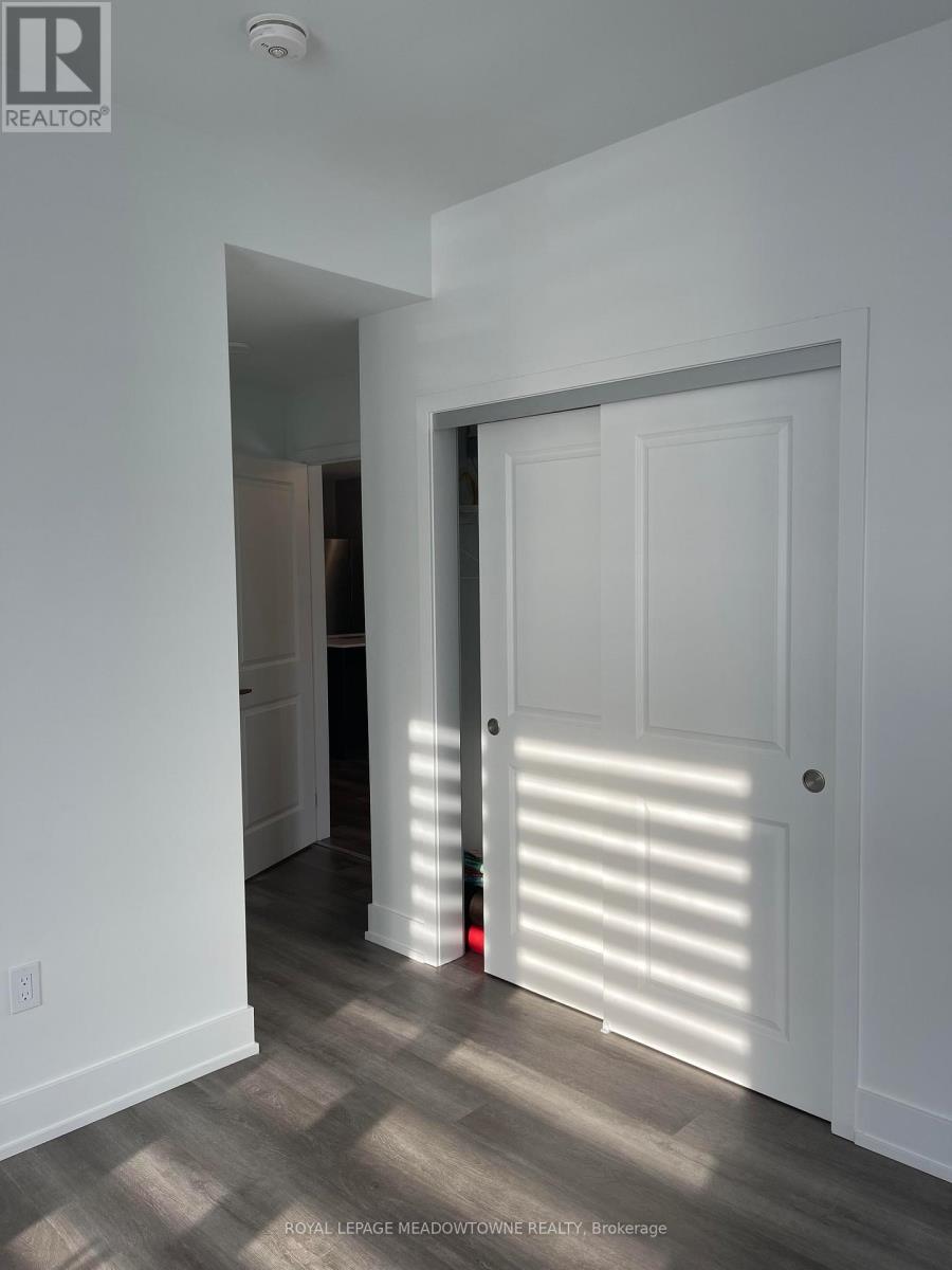 407 - 19b West Street N, Kawartha Lakes (Fenelon Falls), Ontario  K9V 1C4 - Photo 9 - X12988432