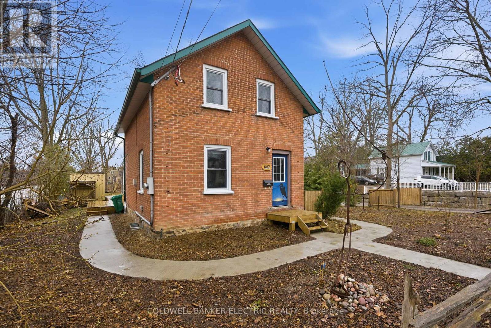 607 ARMOUR ROAD, peterborough (ashburnham ward 4), Ontario