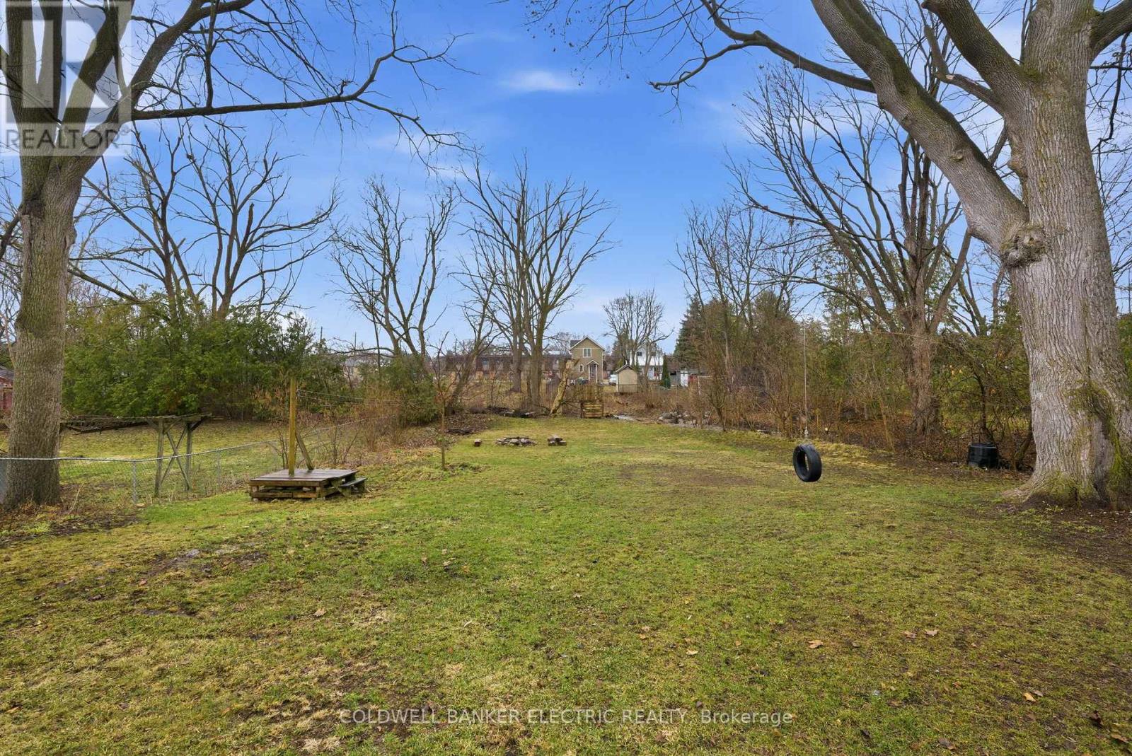 607 Armour Road, Peterborough (Ashburnham Ward 4), Ontario  K9H 1Z3 - Photo 29 - X12989038