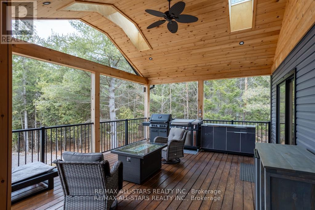 552 County Road 40, Douro-Dummer, Ontario  K0L 2V0 - Photo 6 - X12989064