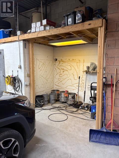 2 - 191 St David Street, Kawartha Lakes (Lindsay), Ontario  K9V 5K7 - Photo 3 - X12989252