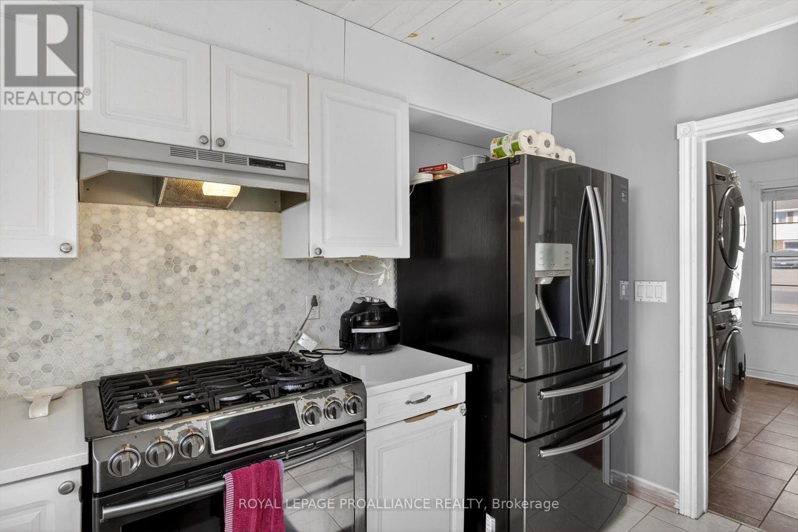 1539 Cherryhill Road, Peterborough (Monaghan Ward 2), Ontario  K9K 1A7 - Photo 15 - X12989544