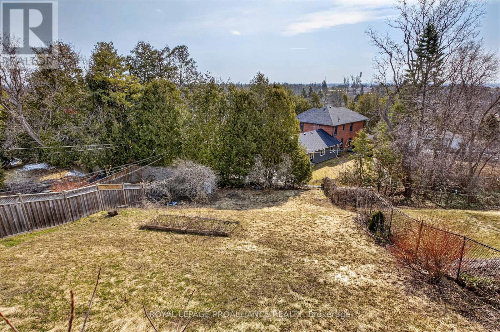 1539 Cherryhill Road, Peterborough (Monaghan Ward 2), Ontario  K9K 1A7 - Photo 19 - X12989544