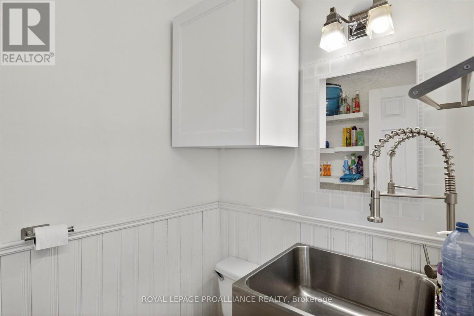 1539 Cherryhill Road, Peterborough (Monaghan Ward 2), Ontario  K9K 1A7 - Photo 21 - X12989544